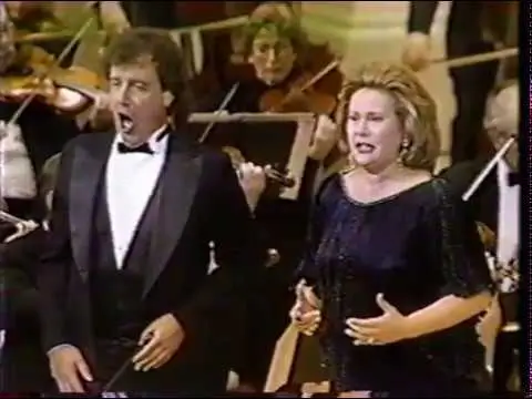 Performing duet from La Horza del Destino